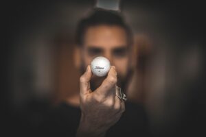 ゴルフのアプローチ上達方法はこれだ！実践的なポイントは？